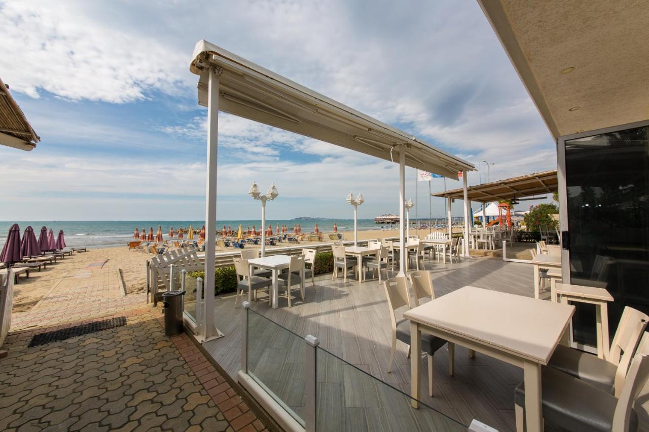 Expert Hotel Голем Екстер'єр фото